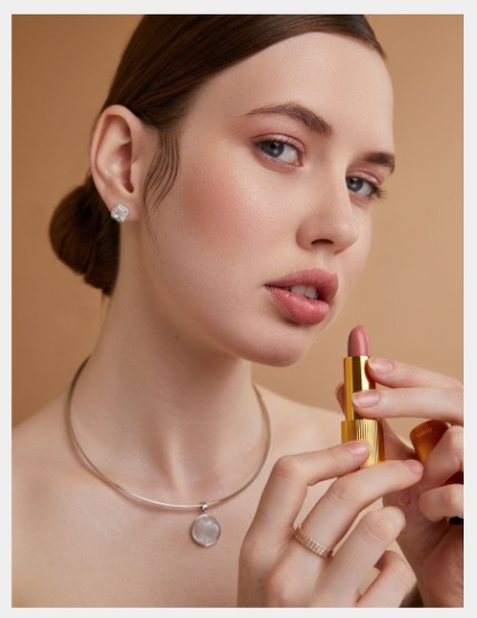 Make-up League magazine #16, page 9