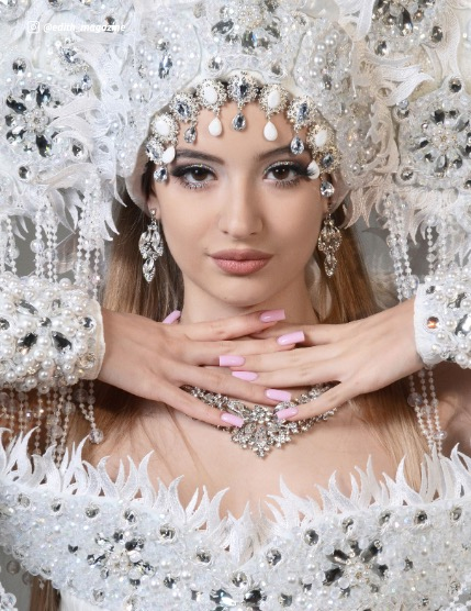 Edith Mag 1354, page 4