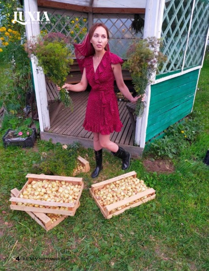 LUXIA MAG 577, page 4