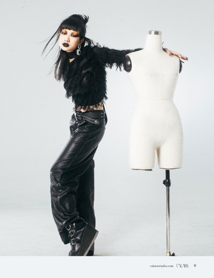 CALARE Vol 004, page 9