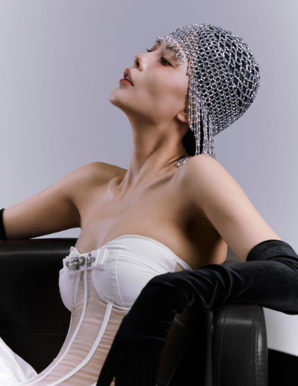 DOMINANTE AVANT GARDE BOUDOIR 48 September 2025, page 3