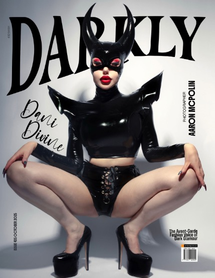 Darkly Issue 435 Halloween, page 1