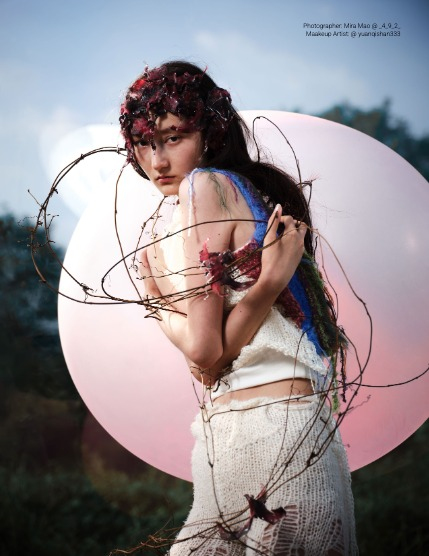 L'ATTIRANCE BOLD FASHION 52 September 2025, page 3