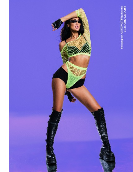 DOMINANTE Avant-Garde Fashion 25 September 2026, page 3